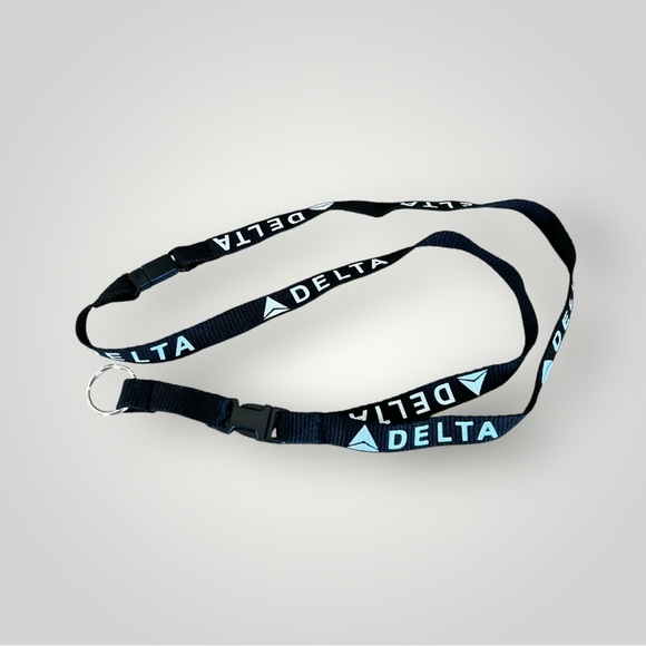 Delta Air Lines Official Black Lanyard Strap For ID & Keys New - Picture 10 of 16